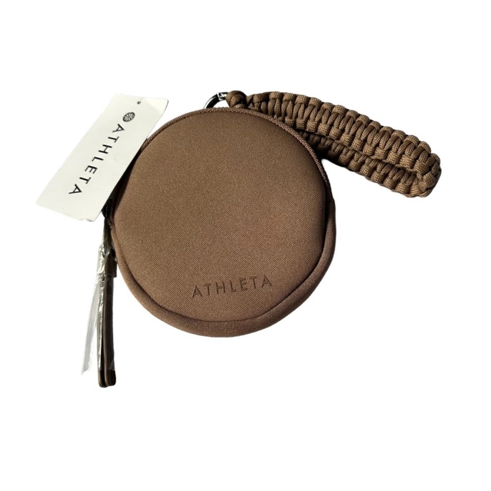 Athleta Revive Circle Wristlet